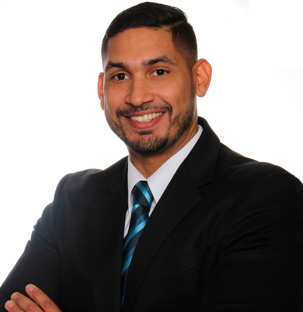 Profile photo of agent Rolando Ortiz